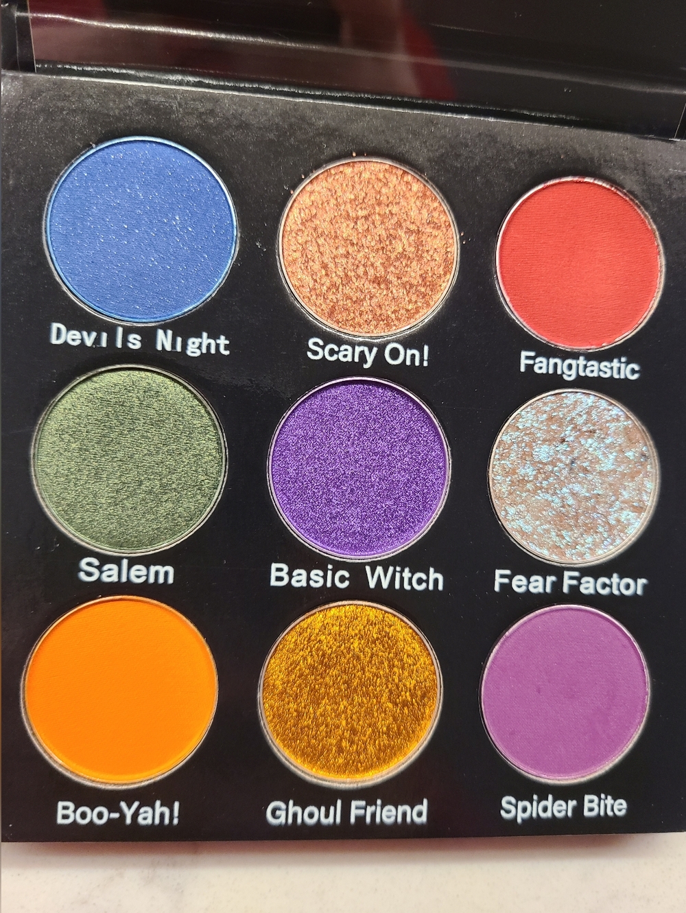 PCC Witch Please Eyeshadow Palette